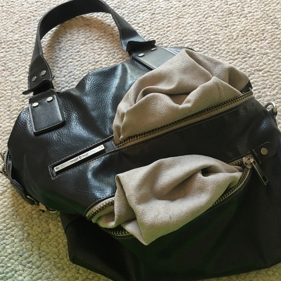 Matt & Nat - Picture 12 of 16